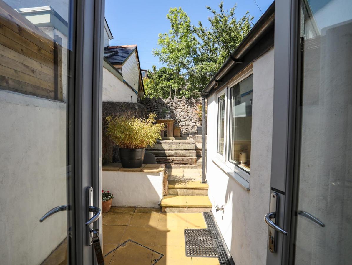 Bryn Tirion - Penrhynside Villa Conwy Esterno foto
